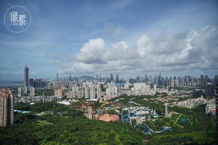 80后小伙卖球鞋盒赚了10套房,1600万豪宅和蔡徐坤是邻居