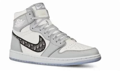 376双球鞋拍出718万 科比纯白以80万成交,这些买家太壕