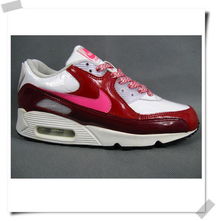 情人节别注球鞋一览 爱意满溢的潮流献礼